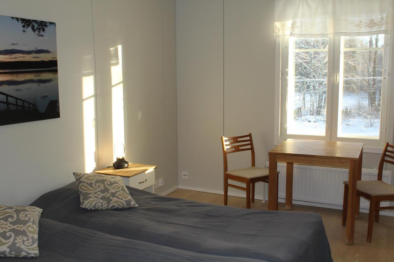 Labbnaes Semesterhem, Radhuset Kemionsaari Exterior foto