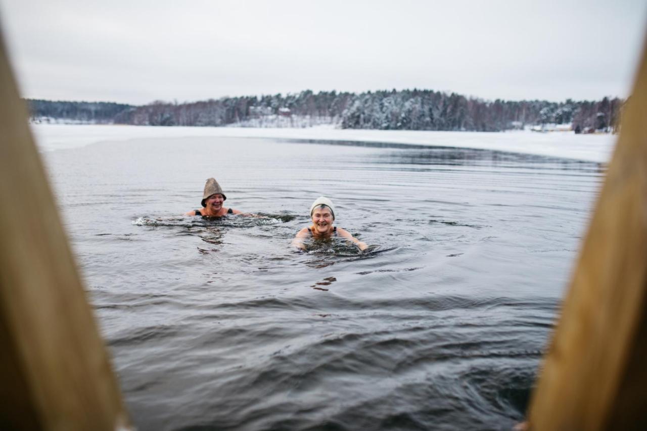 Labbnaes Semesterhem, Radhuset Kemionsaari Exterior foto