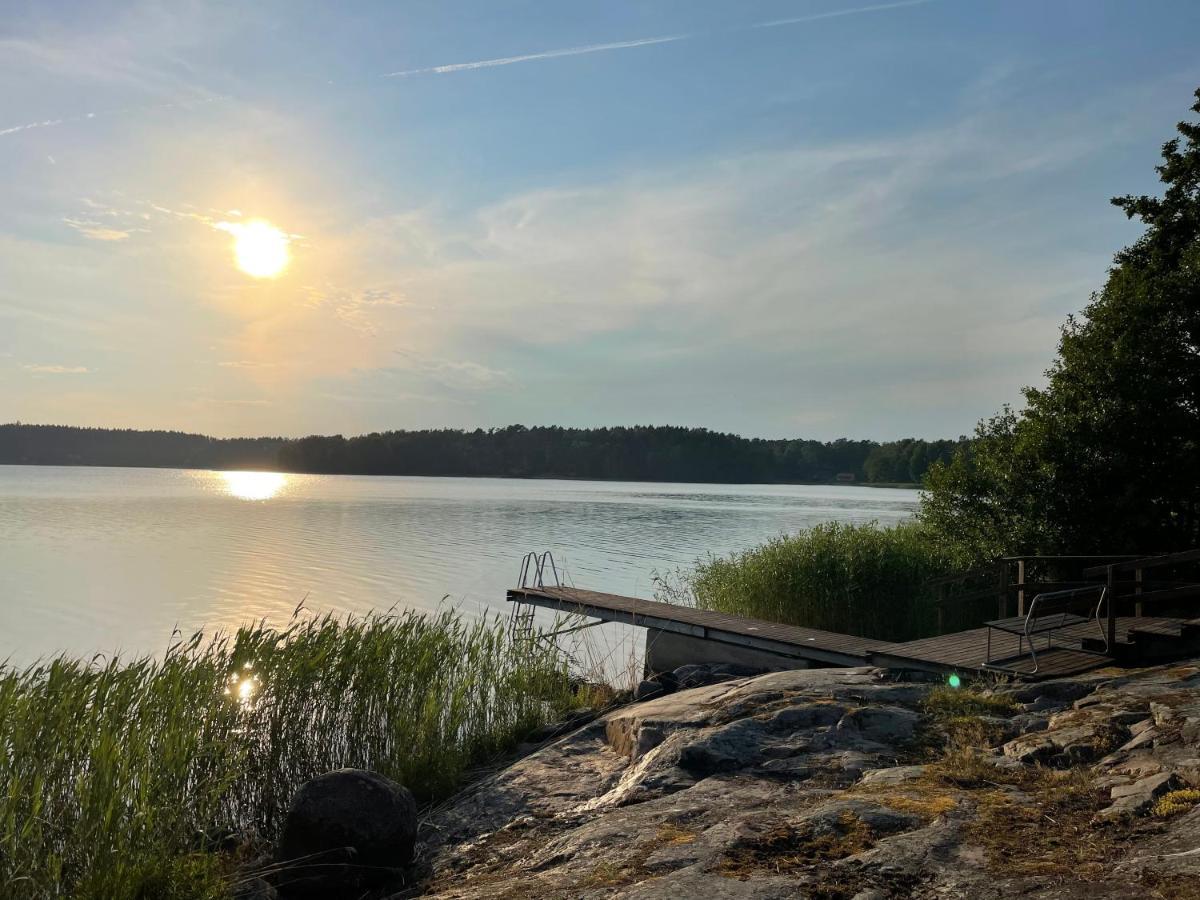Labbnaes Semesterhem, Radhuset Kemionsaari Exterior foto