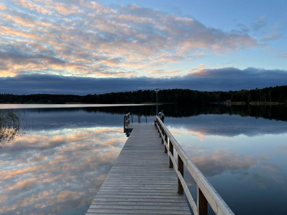 Labbnaes Semesterhem, Radhuset Kemionsaari Exterior foto