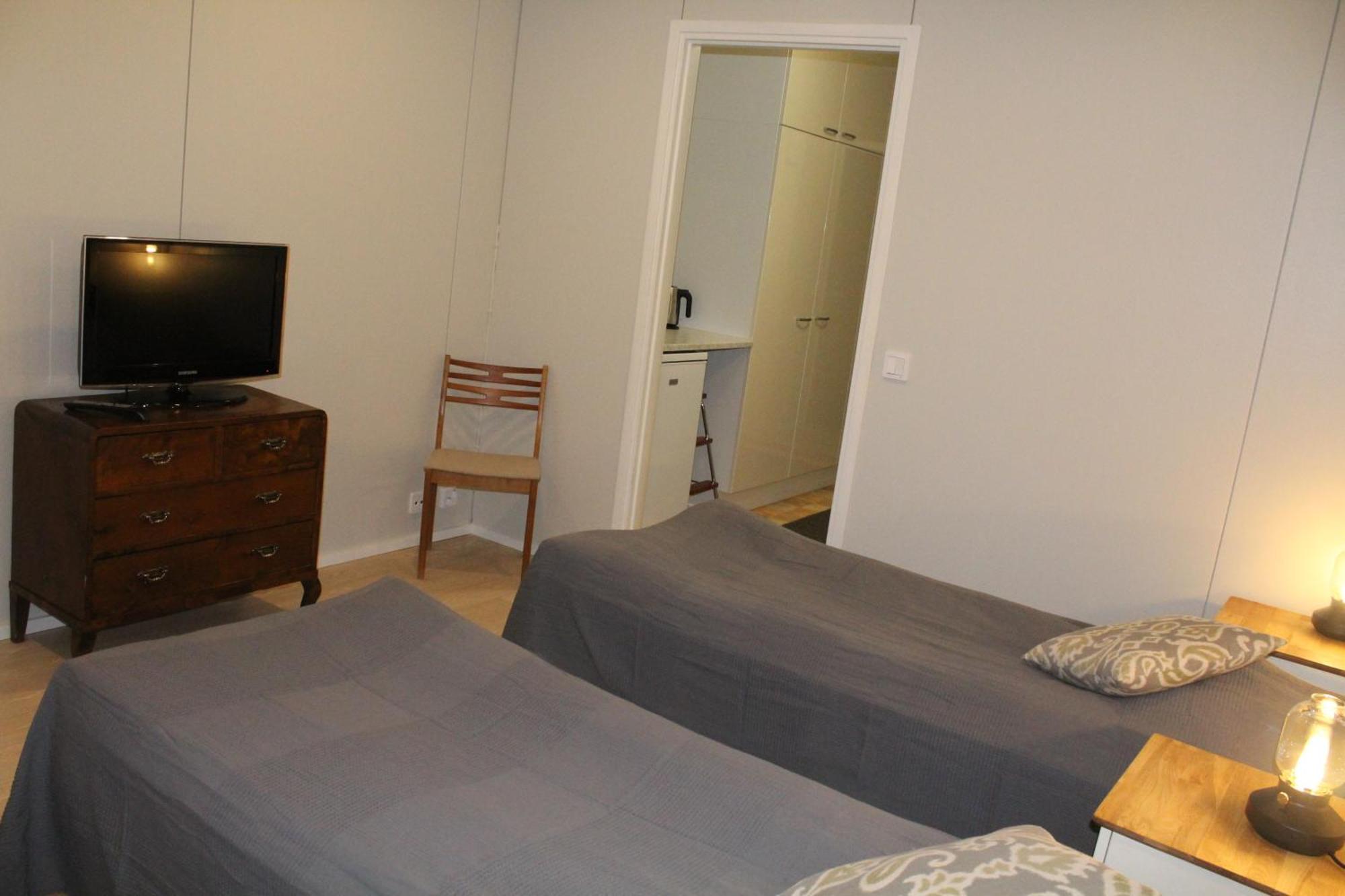 Labbnaes Semesterhem, Radhuset Kemionsaari Exterior foto