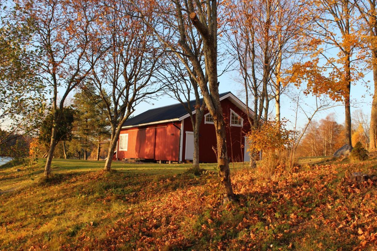 Labbnaes Semesterhem, Radhuset Kemionsaari Exterior foto